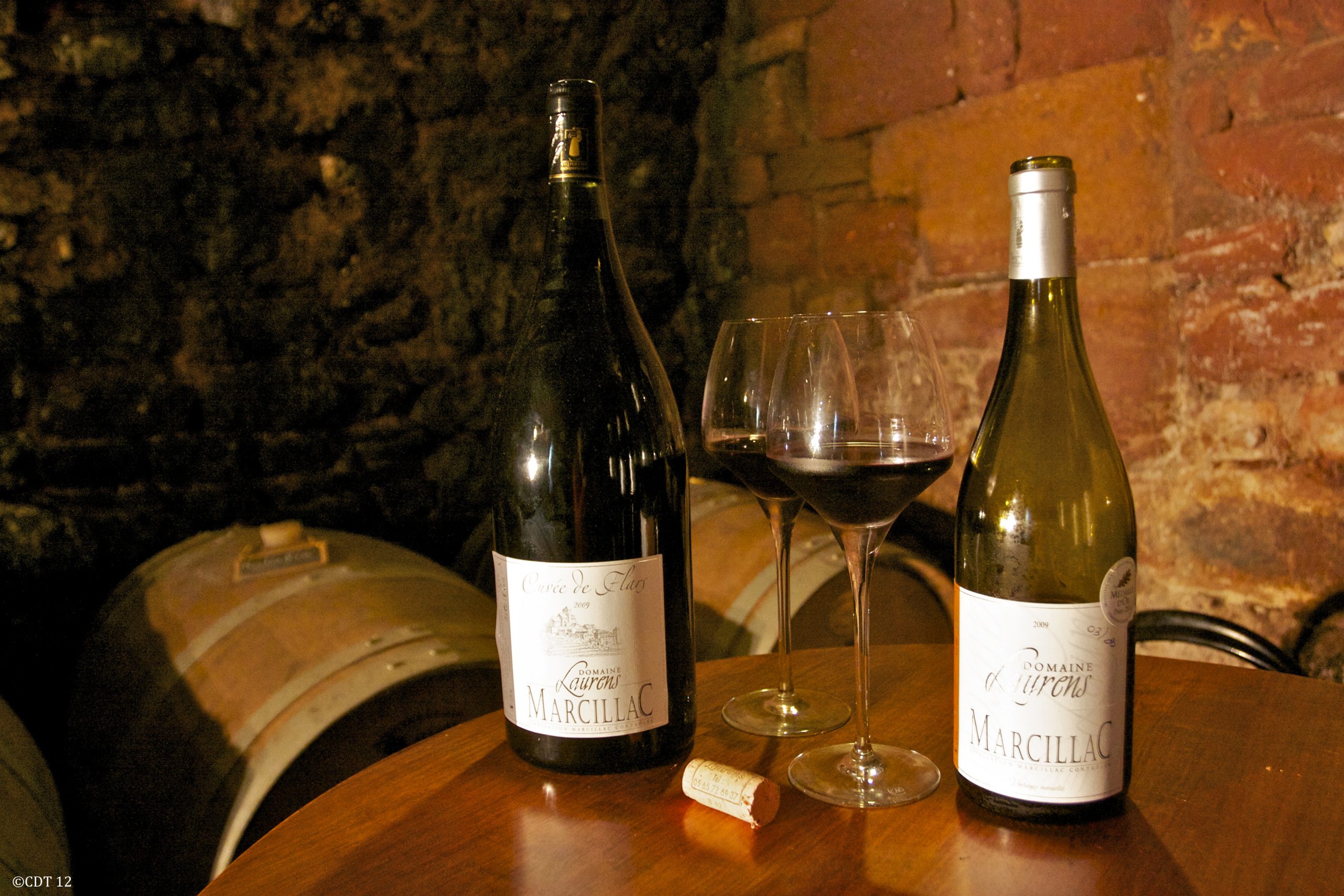 Déguster le vin de Marcillac Dégustez l'Aveyron Déguster le vin de Marcillac Dégustez l'Aveyron