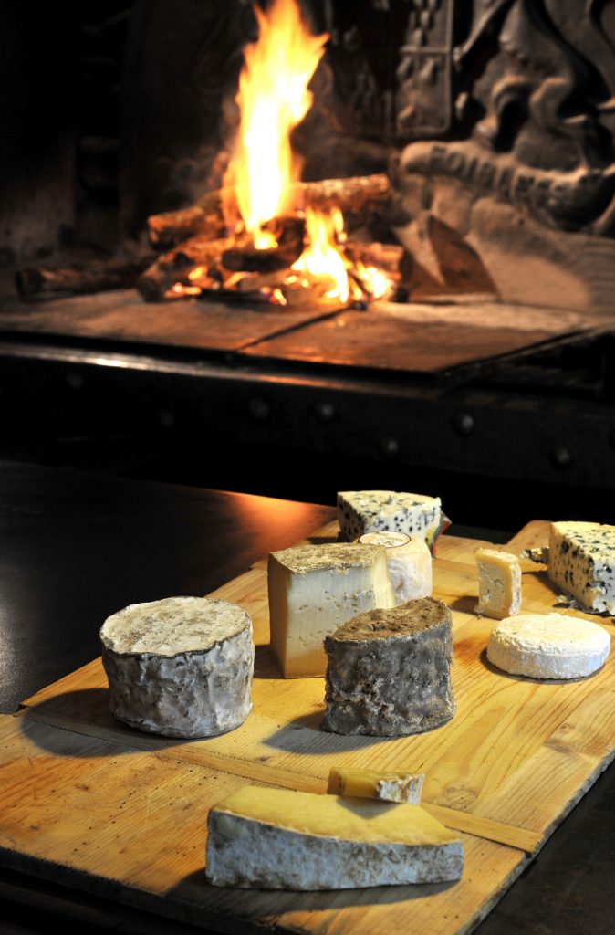 Plateau de fromages du restaurant La Mangeoire à Millau, Aveyron